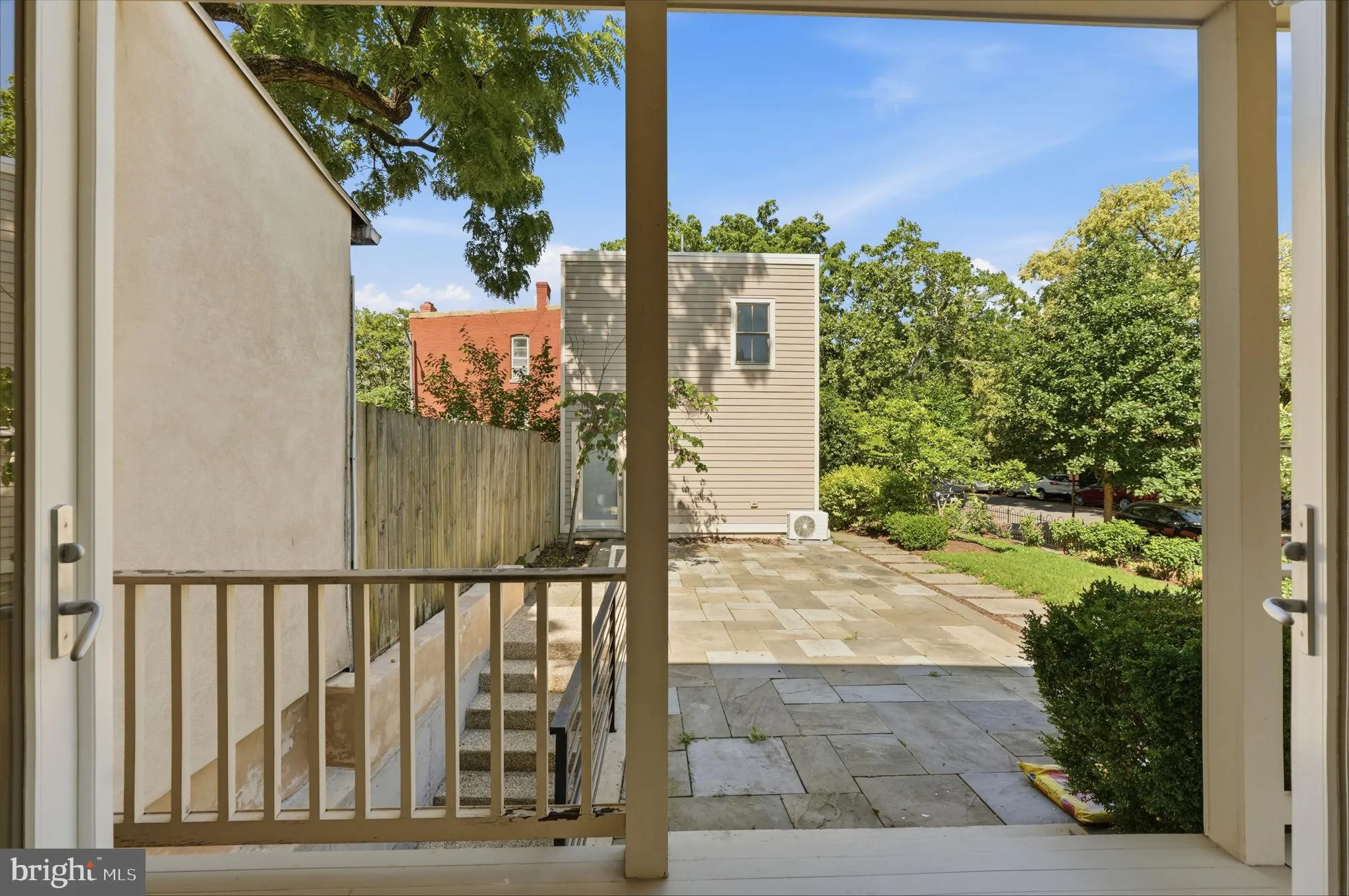 Additional image 51 of 401 11th Street SE, Washington, DC 20003