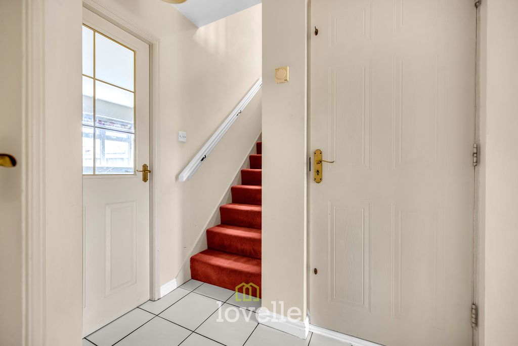 4 bed detached house for saleHampton Close, Cleethorpes DN35 photo 4