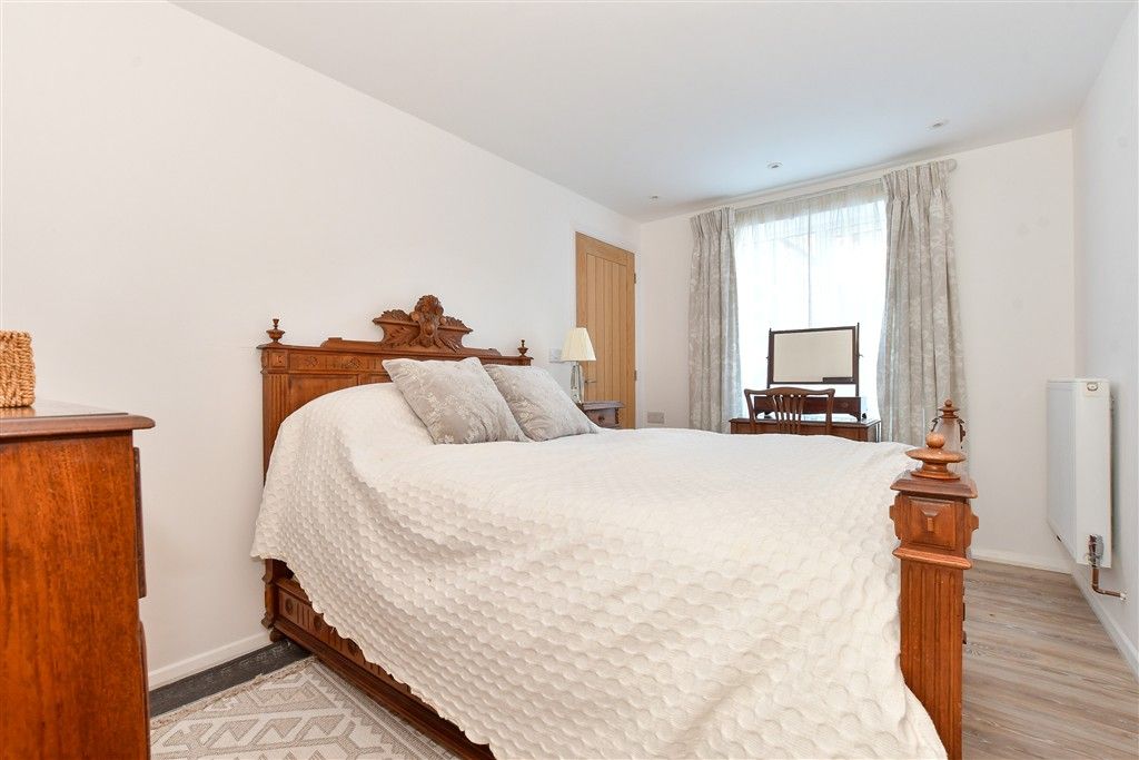 Additional image 15 of 4 bed detached house for saleNubia Close, Cowes, Isle Of Wight PO31