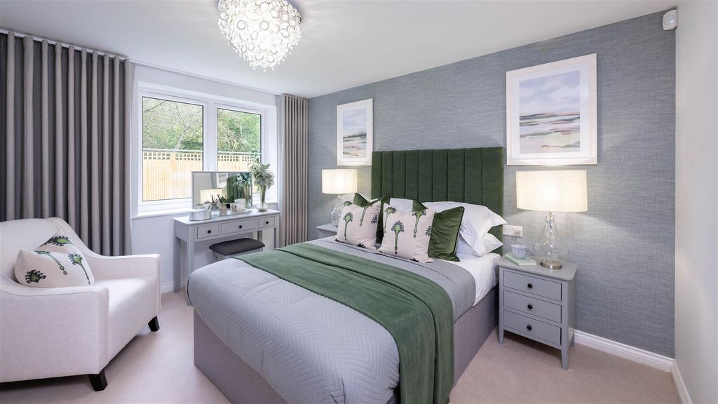 Additional image 2 of 2 bed flat for saleVictoria Road, Cranleigh GU6