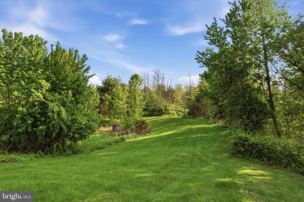 312 E 7th Avenue, Trappe, PA 19426
