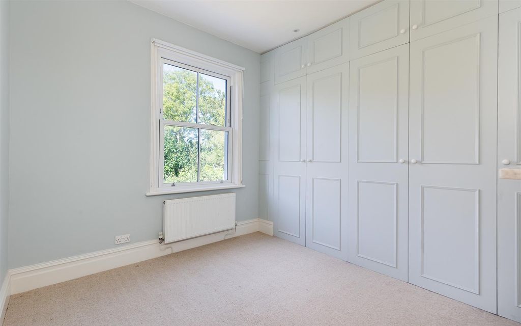 Additional image 21 of 5 bed detached house for saleCowes, Isle Of Wight PO31