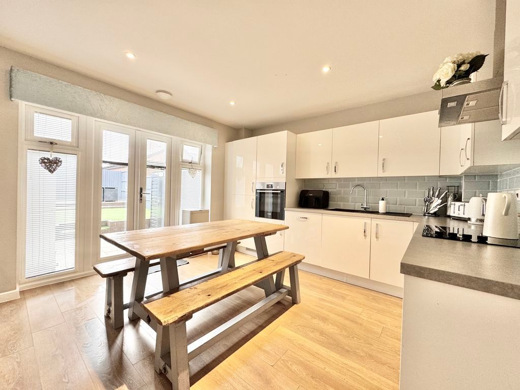 Additional image 3 of 3 bed semi-detached house for saleFrearson Road, Hugglescote LE67
