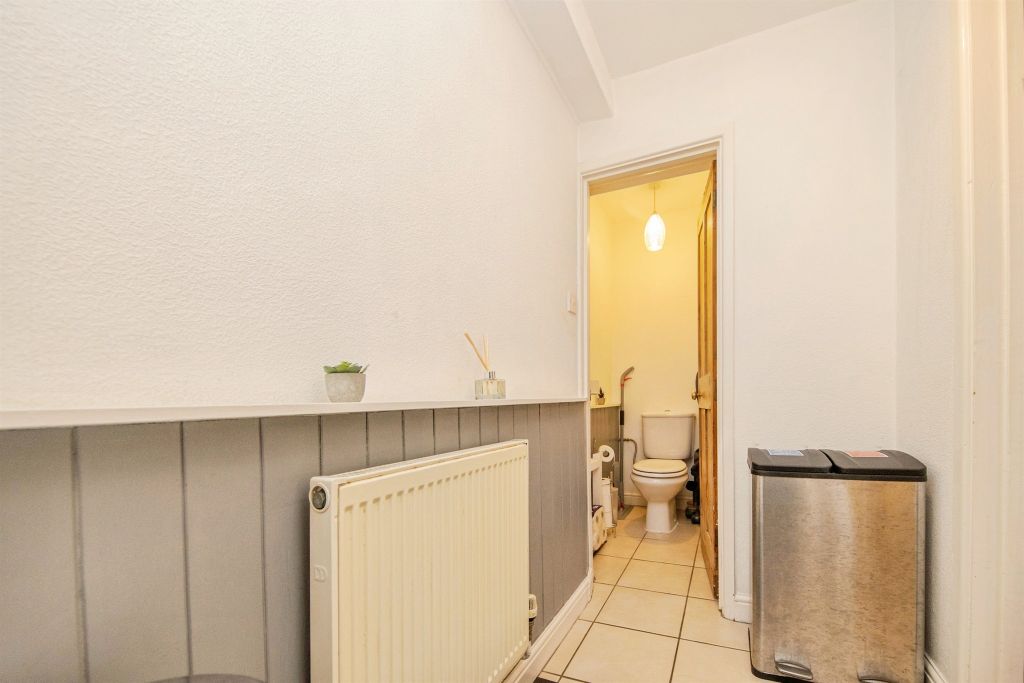 Additional image 10 of 3 bed semi-detached house for saleSt. Andrews Avenue, Colchester CO4