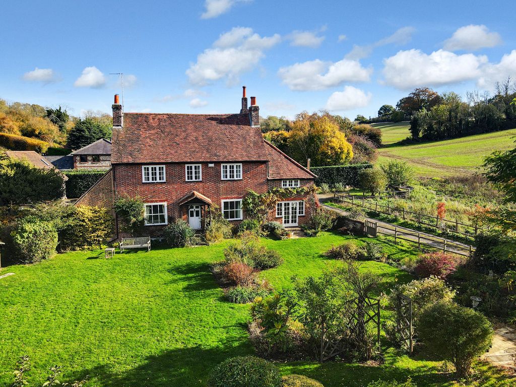 6 bed detached house for saleLondon Road North, Merstham RH1