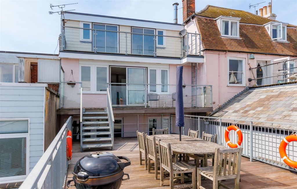Additional image 20 of 5 bed terraced house for saleCowes, Isle Of Wight PO31