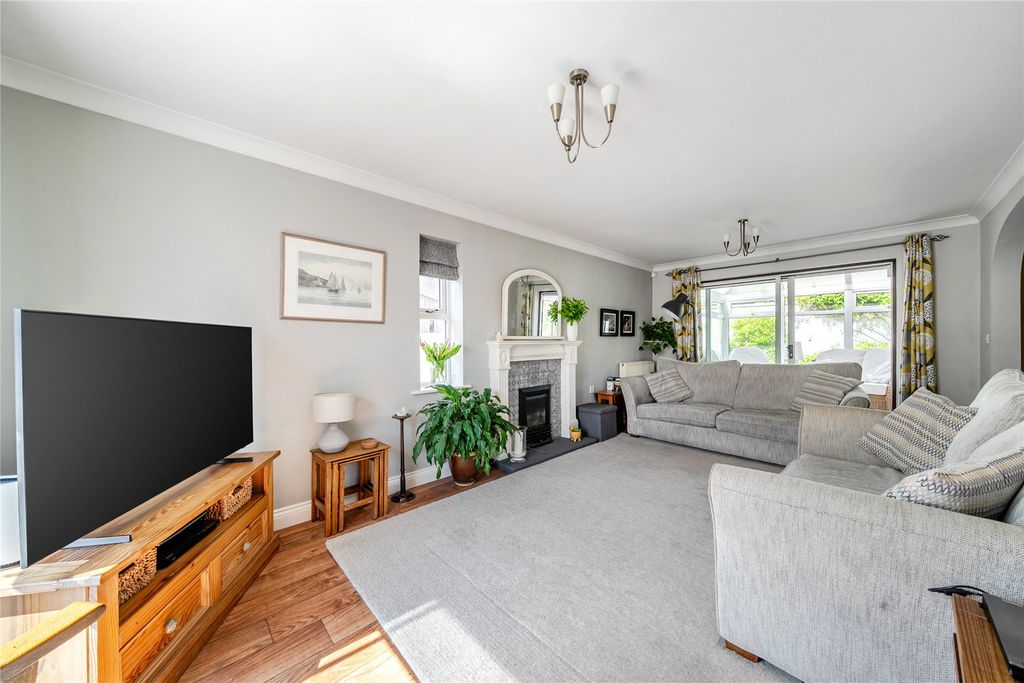 Additional image 2 of 4 bed detached house for saleCromwells Meadow, Crediton, Devon EX17