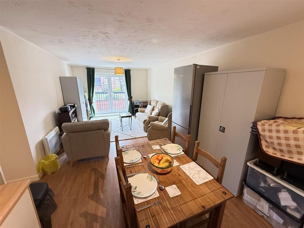 Additional image 5 of 2 bed flat for saleSt. Marys Street, Crewe CW1