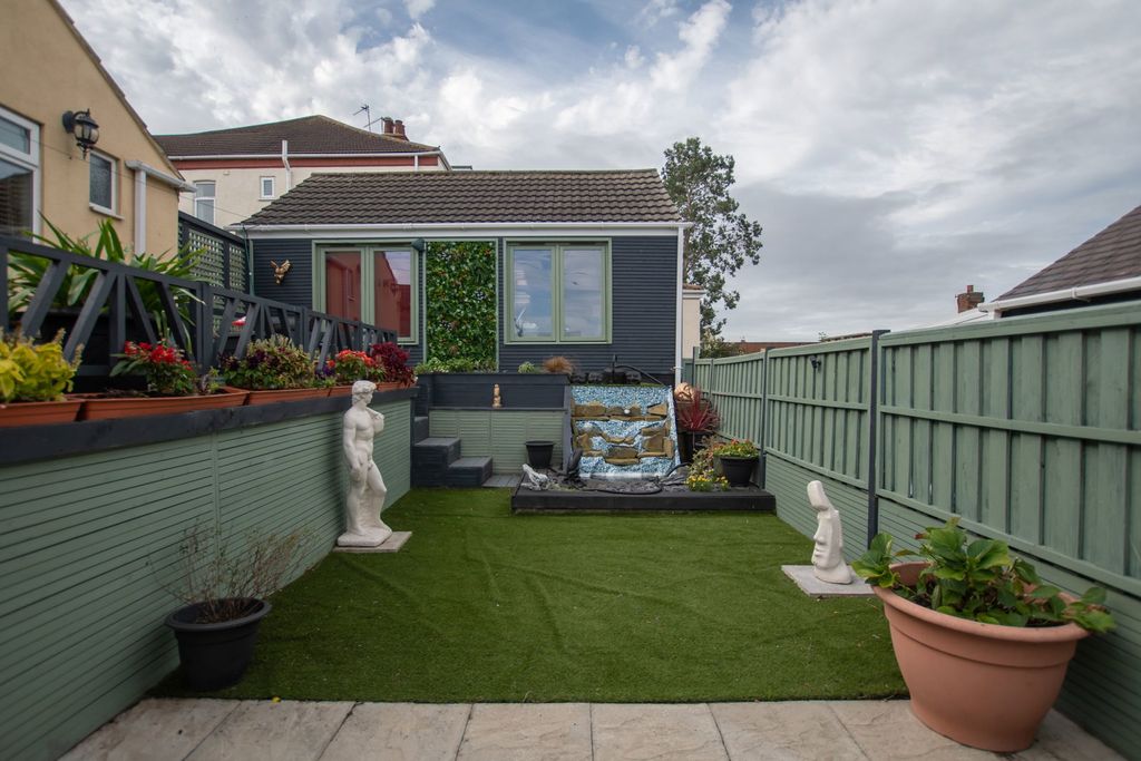 Additional image 24 of 3 bed semi-detached house for salePrinces Road, Cleethorpes DN35