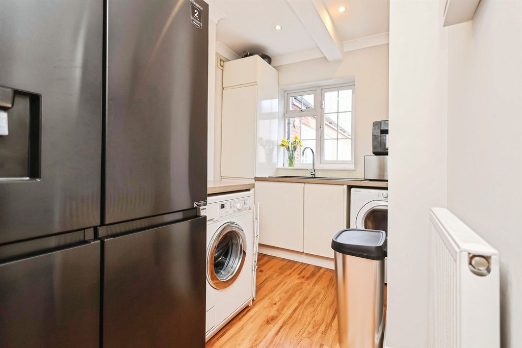 Additional image 18 of 4 bed detached house for saleHigh Haden Road, Haden Hill, Cradley Heath B64
