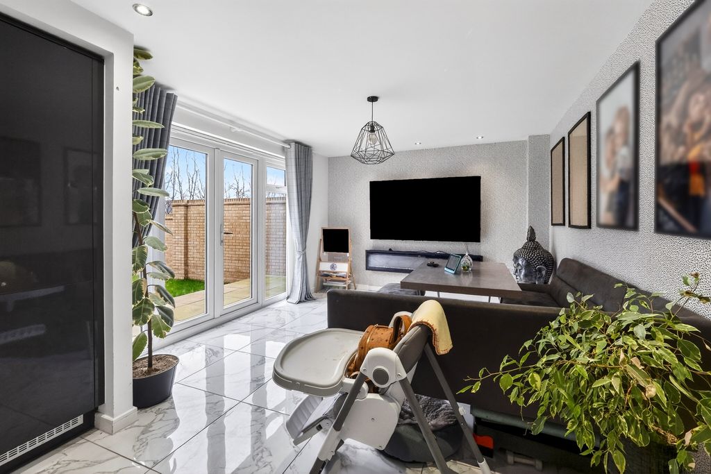 Additional image 3 of 4 bed detached house for saleSalmon Close, Cottingham HU16