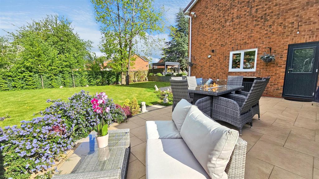 Additional image 32 of 4 bed detached house for saleJacks Walk, Hugglescote, Coalville LE67