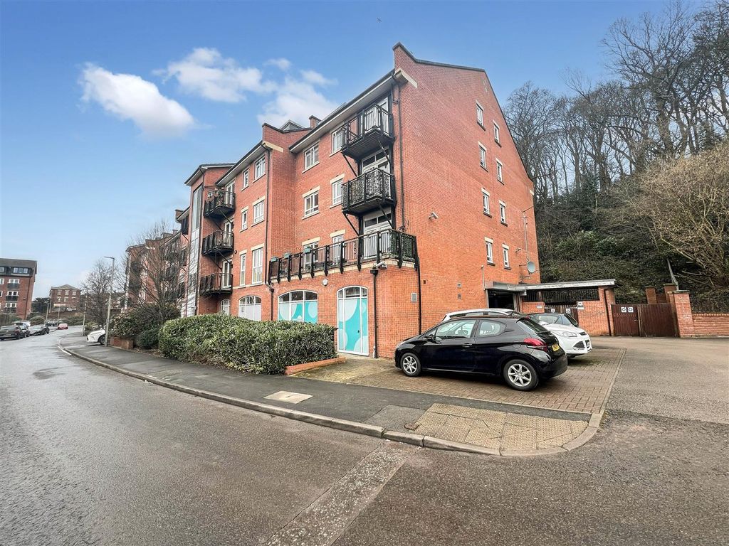 1 bed flat for saleMill Green, Congleton CW12