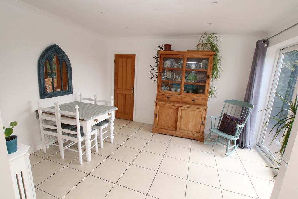 4 bed detached house for saleLinks Road, Cleethorpes DN35 photo 5