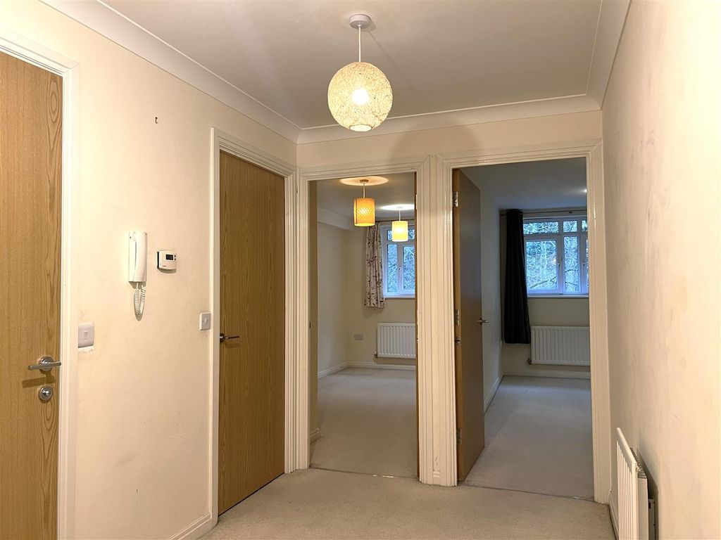 Additional image 4 of 2 bed flat for saleMill Green, Congleton CW12