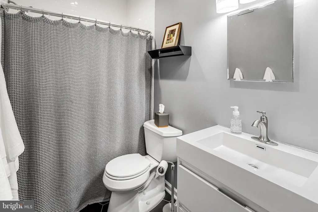 Additional image 22 of 212 3rd Street NE Unit A, Washington, DC 20002