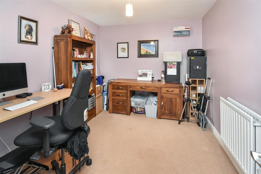 Additional image 11 of 4 bed detached house for saleNN17, Lorraine Gardens, Weldon