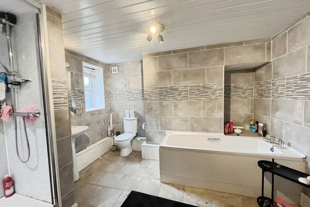 Additional image 8 of 4 bed flat for saleStation Road, Aspatria, Wigton, Cumbria CA7