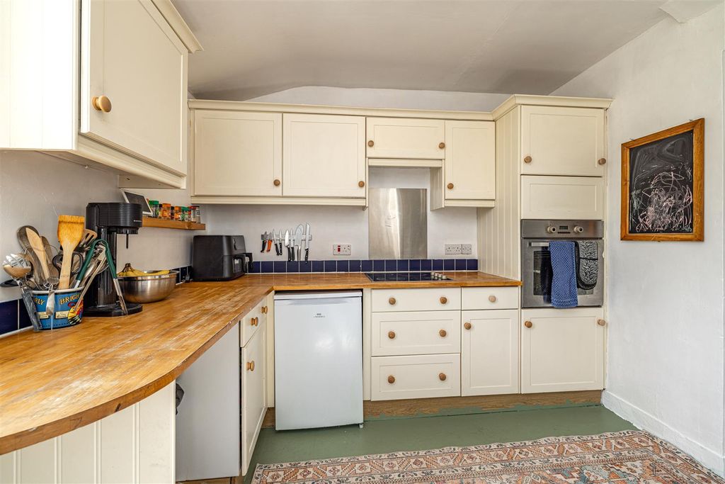 Additional image 8 of 3 bed terraced house for sale19 Shedden Park Road, Kelso TD5