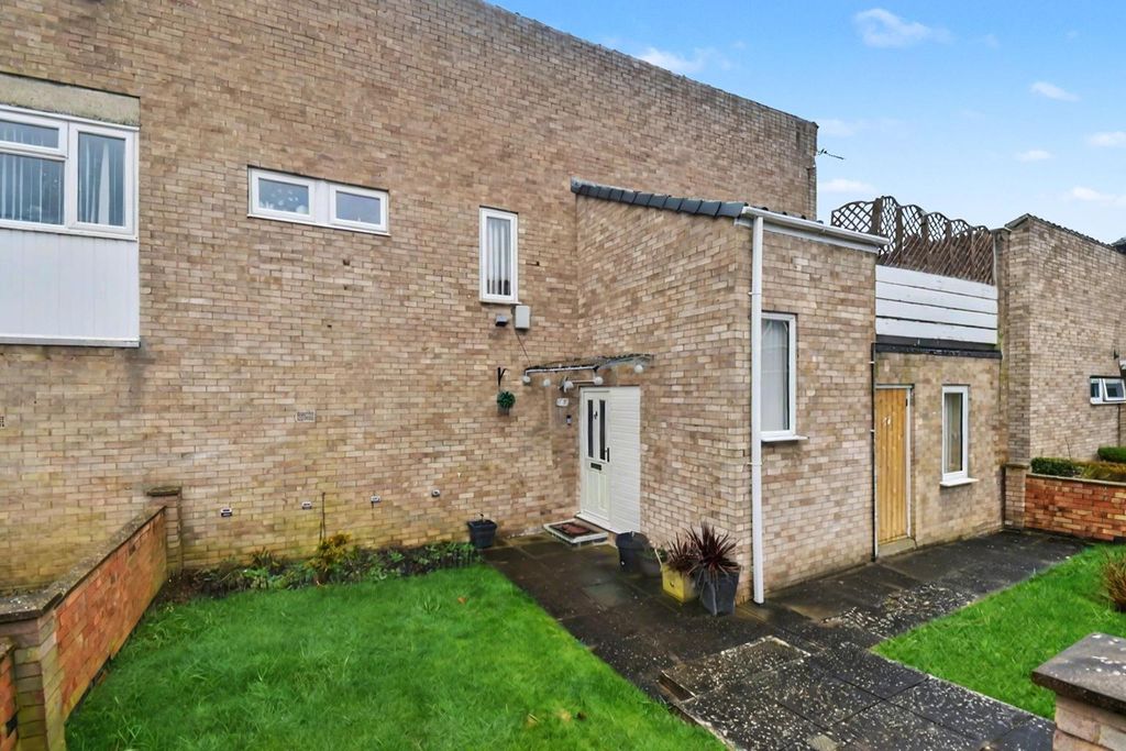 3 bed flat for saleNN18, Epsom Walk, Corby