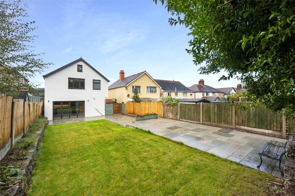 Additional image 4 of 4 bed detached house for saleRuthin, Denbighshire LL15