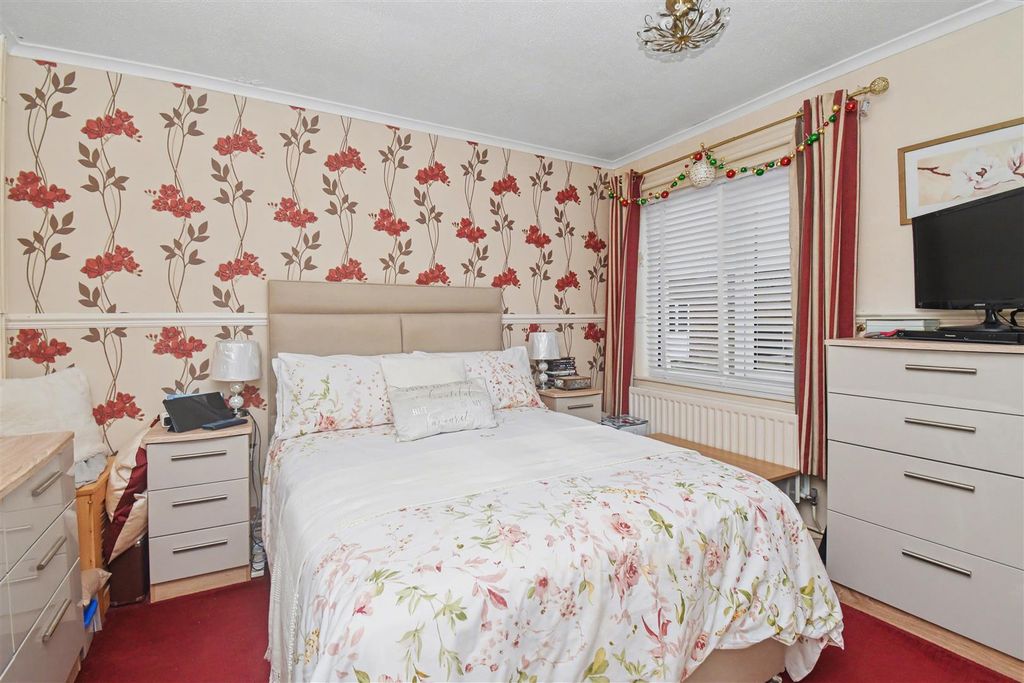 Additional image 11 of 3 bed flat for saleNN18, Epsom Walk, Corby