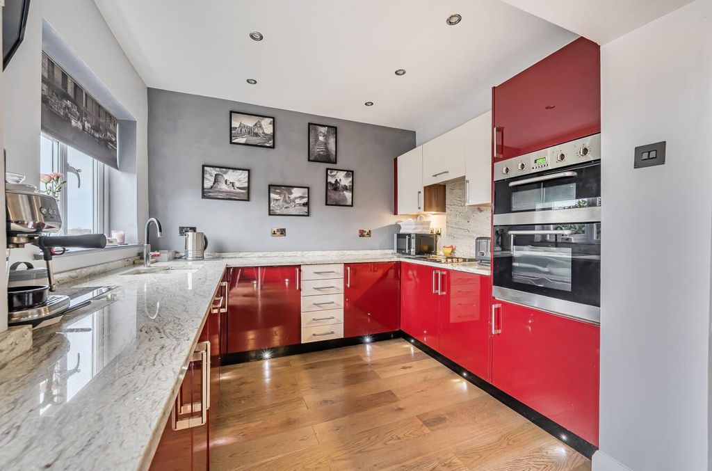 Additional image 9 of 5 bed detached house for saleFuller Avenue, Corsham SN13