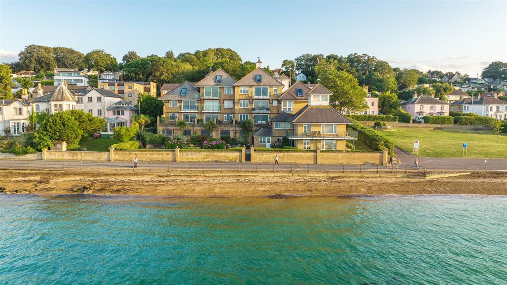 Additional image 21 of 2 bed flat for saleCowes, Isle Of Wight PO31