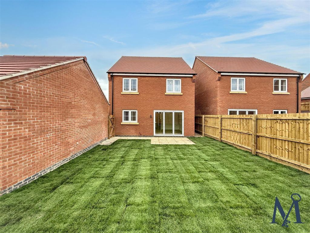 Additional image 21 of 4 bed detached house for saleDrovers Close, Hugglescote, Coalville LE67