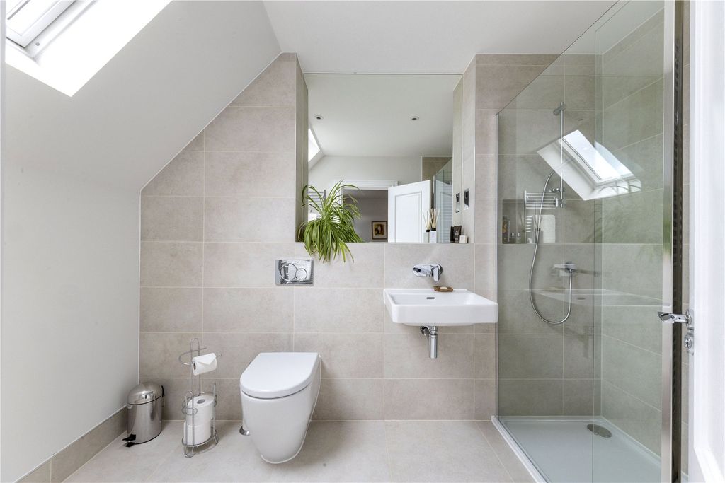 Additional image 23 of 5 bed detached house for saleLeith Way, Cranleigh, Surrey GU6