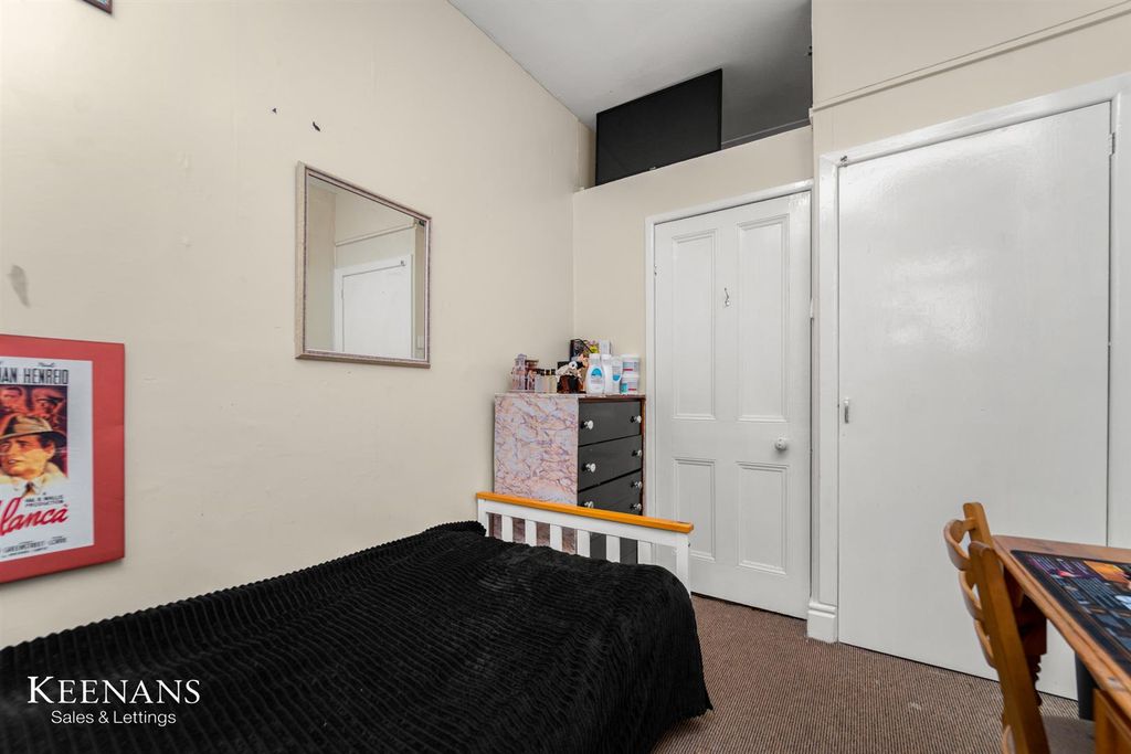 Additional image 20 of 4 bed semi-detached house for saleYork Street, Colne BB8