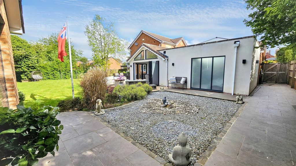 Additional image 30 of 4 bed detached house for saleJacks Walk, Hugglescote, Coalville LE67