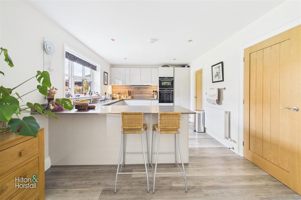 Additional image 8 of 4 bed detached house for saleCoates Road, Colne BB8