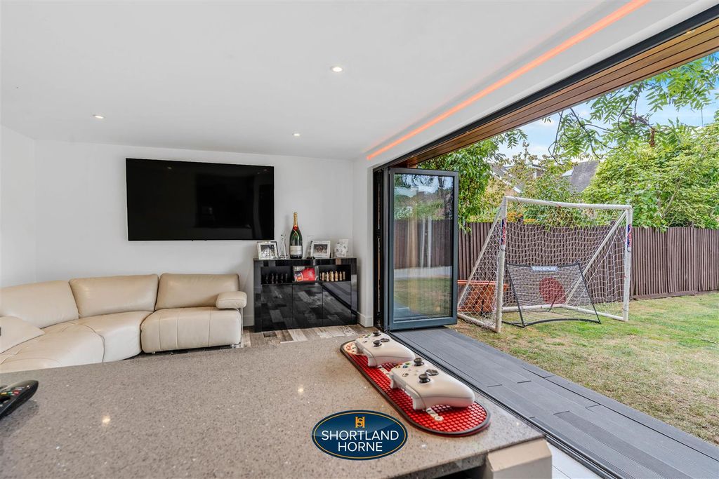 Additional image 18 of 5 bed detached house for saleBaginton Road, Styvechale, Coventry CV3