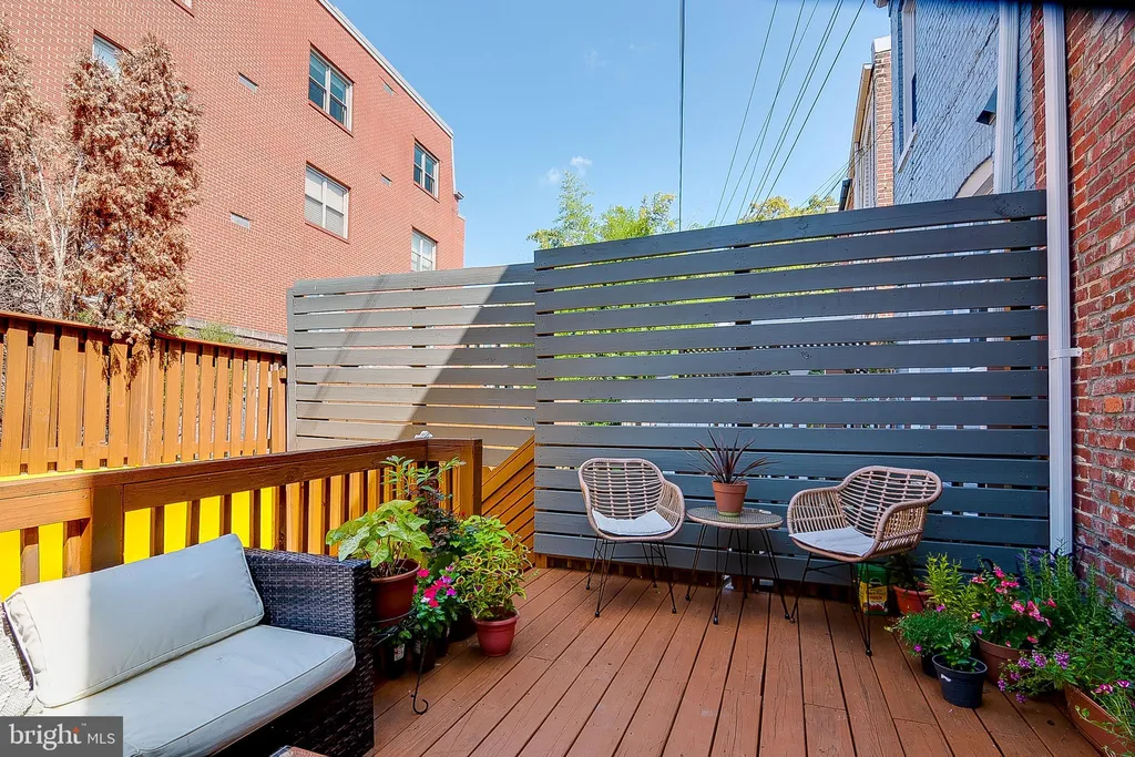 2030 Flagler Place NW, Washington, DC 20001