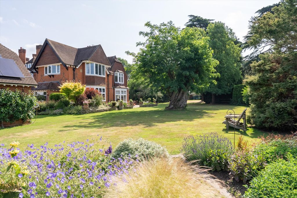Additional image 2 of 8 bed semi-detached house for salePortsmouth Road, Cobham, Surrey KT11