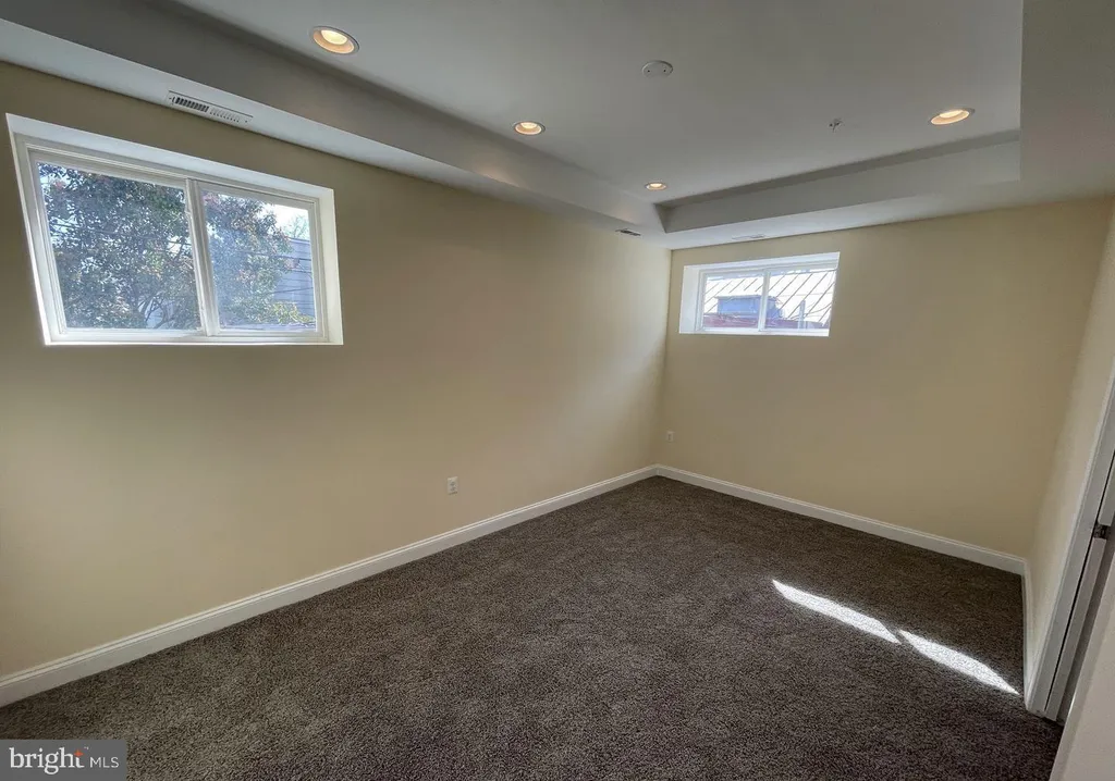 Additional image 14 of 532 8th Street SE Unit 2, Washington, DC 20003