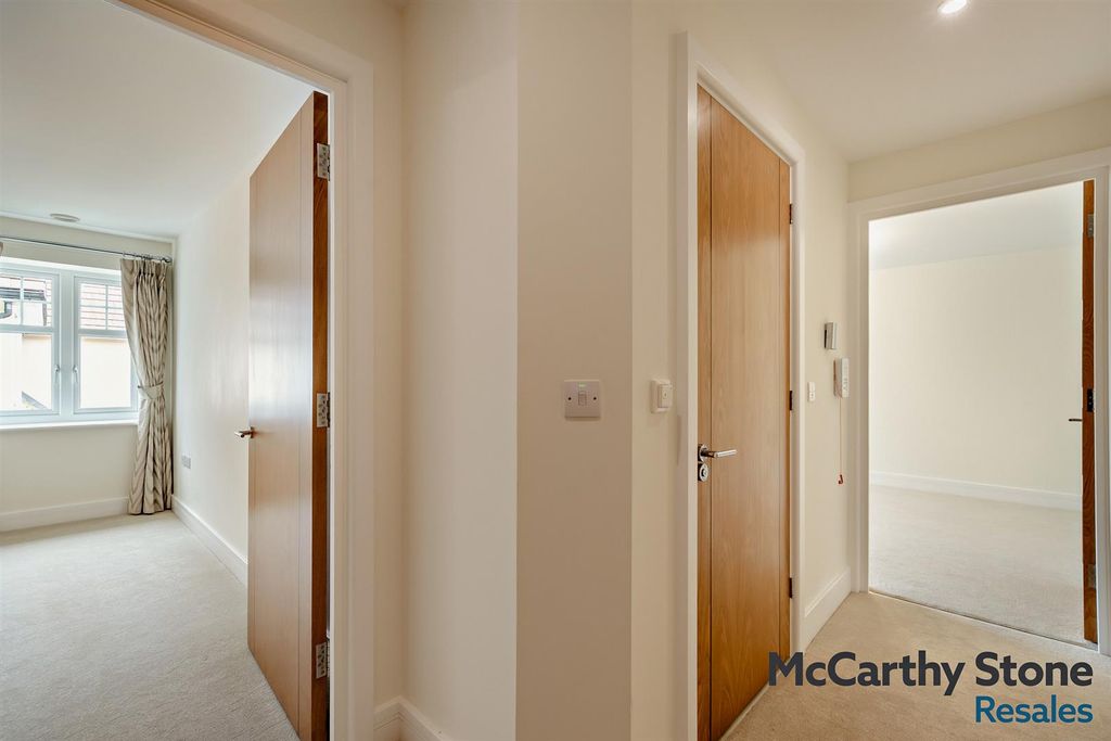 Additional image 11 of 1 bed flat for saleHolmes Place, Crowborough TN6