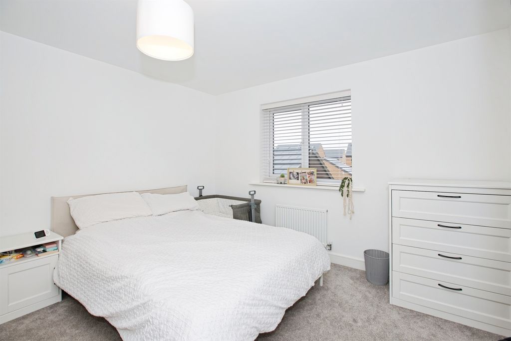 Additional image 5 of 4 bed detached house for saleSutton Grove, Crewkerne TA18
