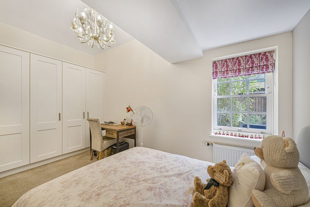 Additional image 19 of 2 bed flat for saleBunstone Hall, Chapel Drive, Dartford DA2