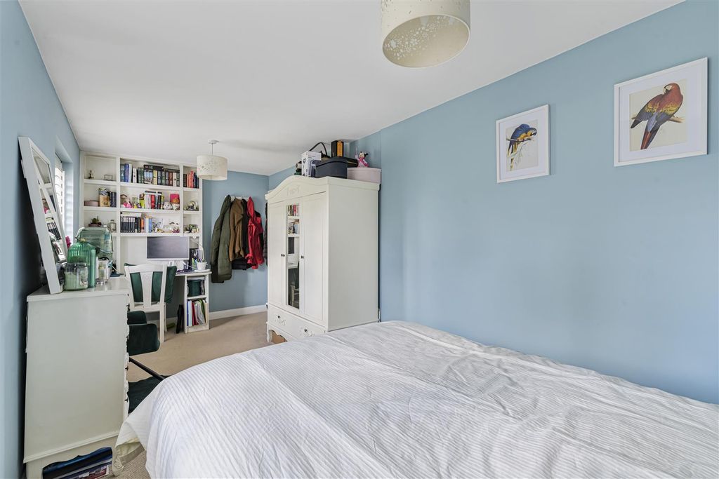 Additional image 18 of 4 bed detached house for saleMartin Road, Dartford DA2