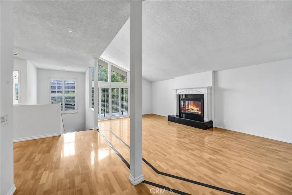 Additional image 38 of 3334 Oak Glen Dr, Los Angeles, CA 90068