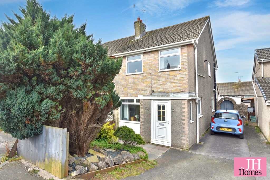 3 bed semi-detached house for saleLindal Close, Dalton-In-Furness, Cumbria LA15
