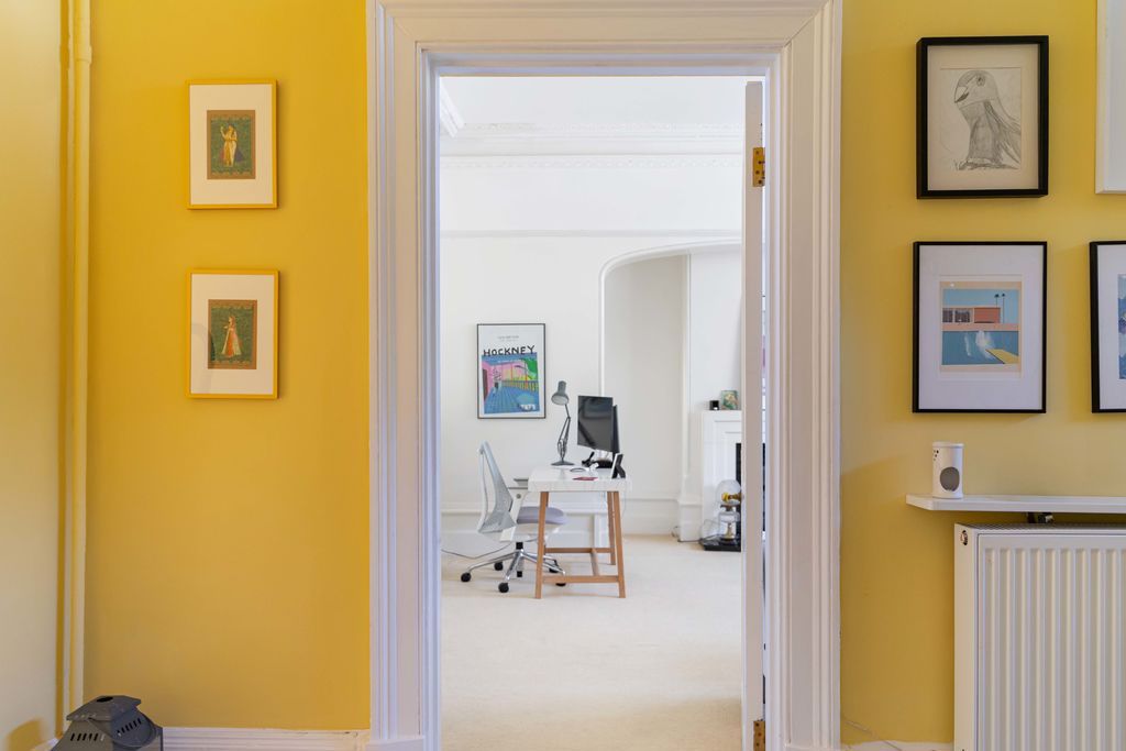 Additional image 11 of 2 bed flat for saleBirdhurst Rise, South Croydon CR2