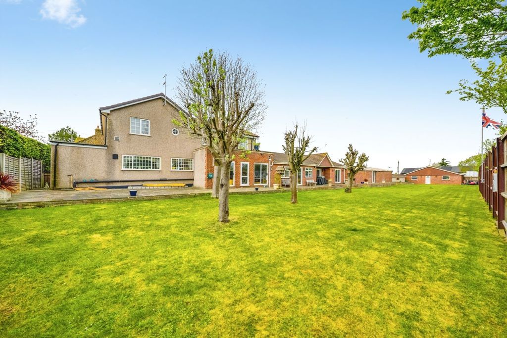 Additional image 5 of 5 bed detached house for saleBrentfield Road, Dartford DA1