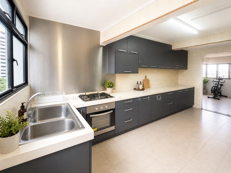 10 Holland Avenue photo 3