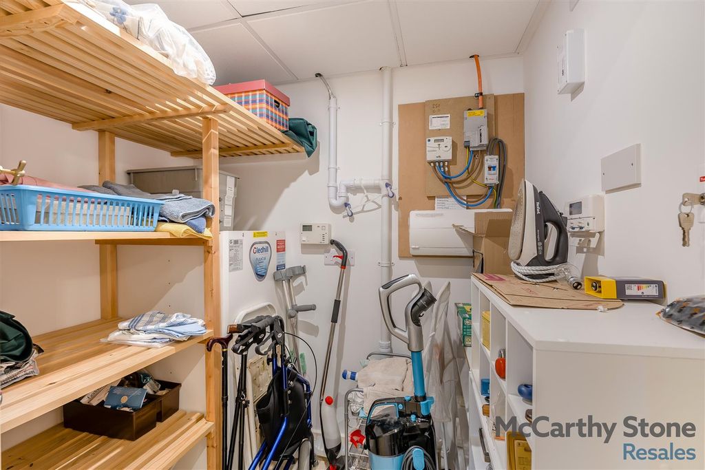Additional image 14 of 2 bed flat for saleHolmes Place, Crowborough TN6
