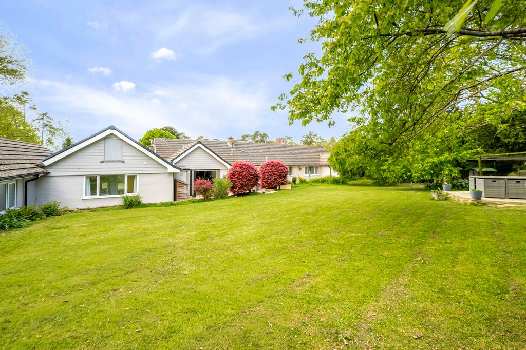 Additional image 21 of 5 bed detached bungalow for saleFielden Road, Crowborough TN6