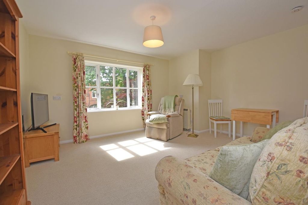 Additional image 7 of 1 bed flat for saleTrafalgar Court, Clay Lane, Uffculme, Cullompton EX15
