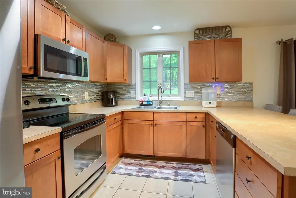 Additional image 13 of 404 Little John Drive, Dillsburg, PA 17019